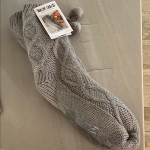 Muk luks Pom cabin sock